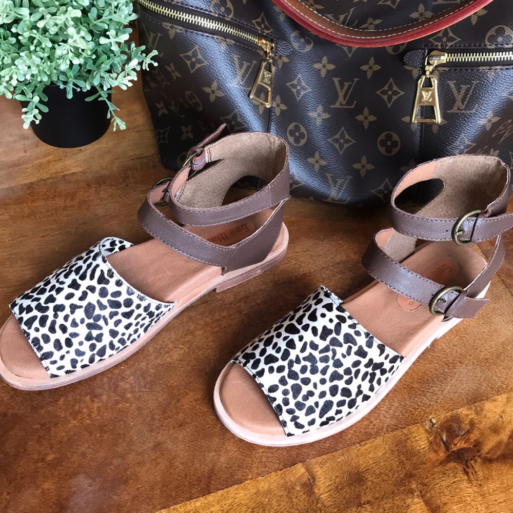 Anthropologie Gee Wawa Leather Animal Print Sandal - Picture 2 of 8